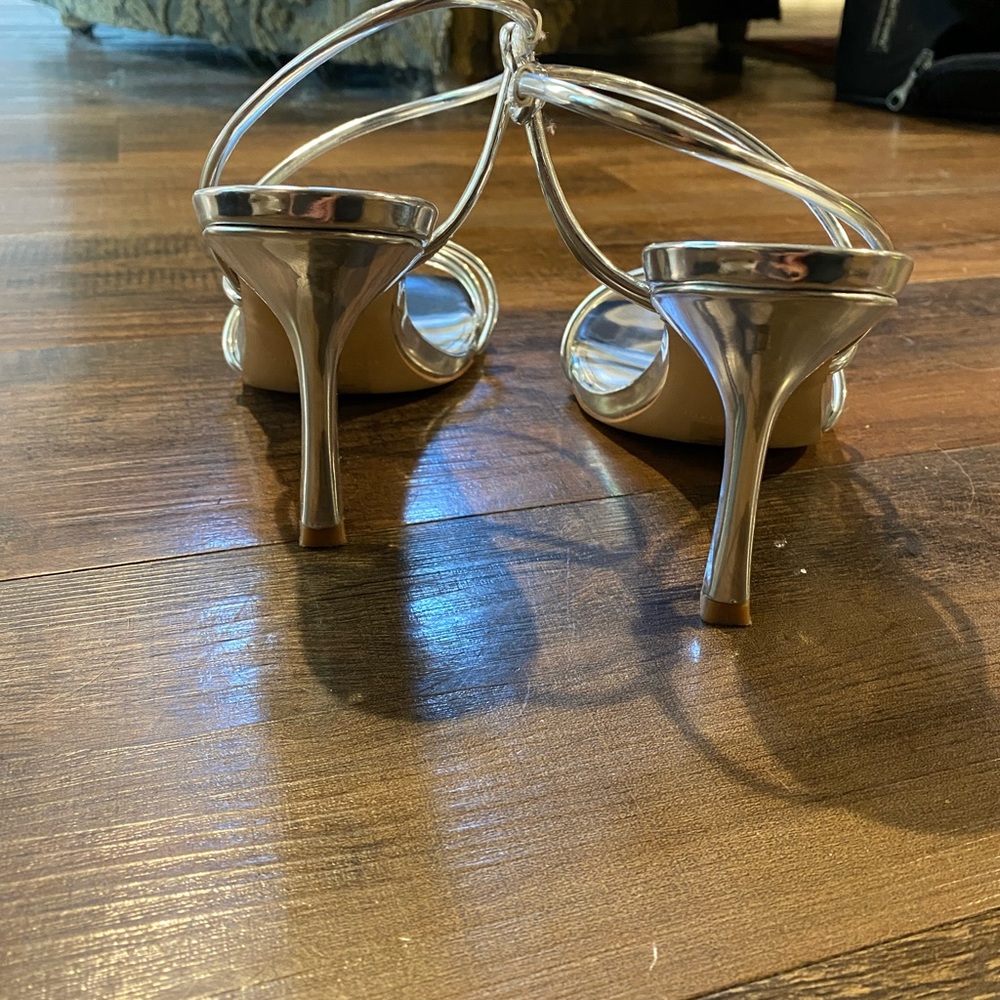 Marc Fisher 4inch heels size 7 - Picture 3 of 3